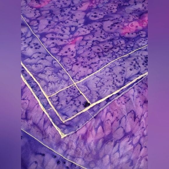 Vintage  💯 Silk Scarf Rolled Hem Tie Dye - Picture 5 of 14